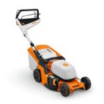 PERFIL DERECHO DEL rma 448 V - EL CORTACEPED STIHL A BATERIA CON 4 FUNCIONES en 1 maquina