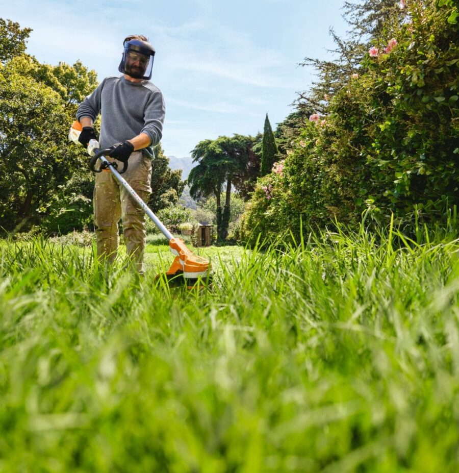 DISFRUTANDO DEL MANEJO DE LA FSA 70 R DE STIHL